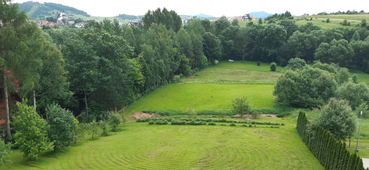 Pokoje Goscinne U Krysi Mizerna Exteriör bild